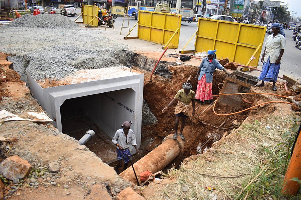 4. Drainage, Pavement and Related Works